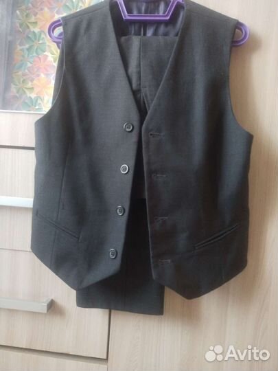 Костюм жилетка и брюки