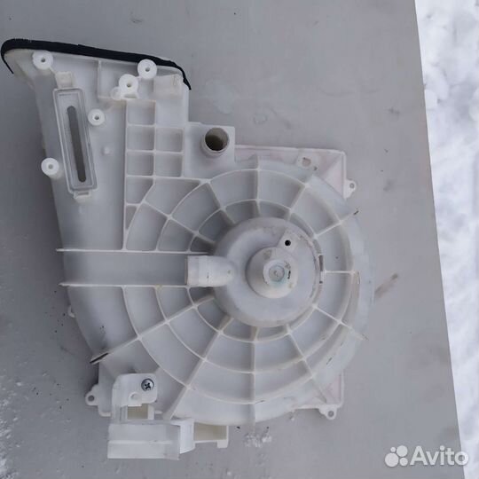Nissan almera n16 моторчик печки