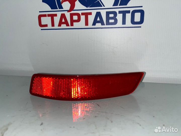 Катафот бампера задний левый Toyota Corolla E180