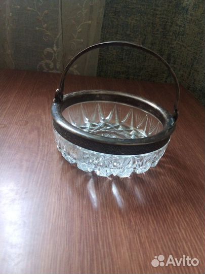 Хрустальная конфетница с ободком
