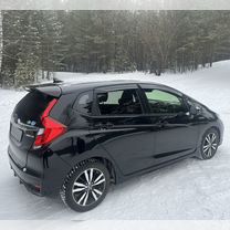 Honda Fit 1.5 AMT, 2017, 70 000 км, с пробегом, цена 1 450 000 руб.