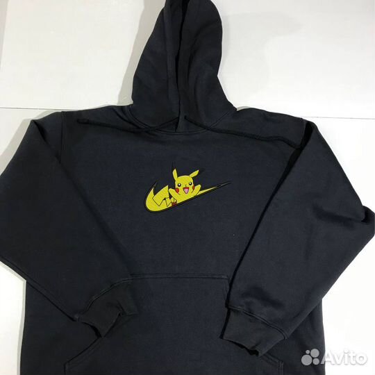 Машинная вышивка на одежде