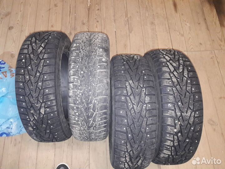 Nokian Tyres Hakkapeliitta 7 185/65 R15 92T