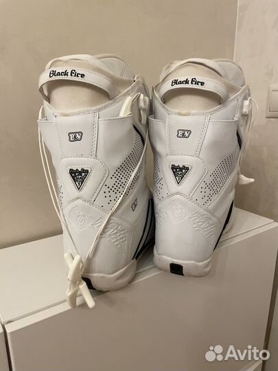 Сноубордические ботинки 44 размера