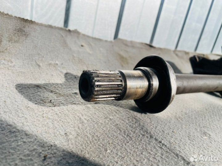 Привод передний правый Toyota Vista SV30 4SFE 1991