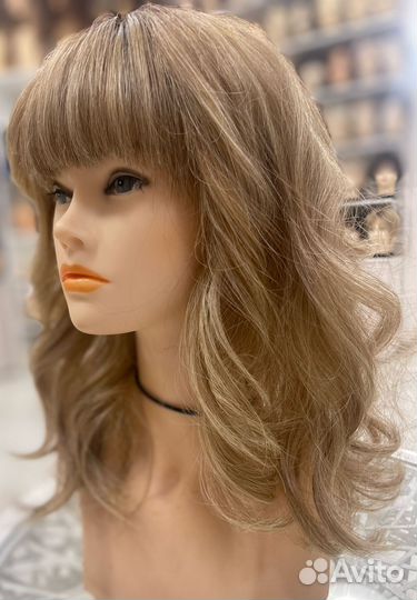 Парик из натуральных волос с имитацией кожи головы