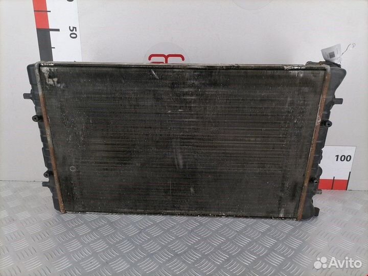 Радиатор основной для Volkswagen Golf 4