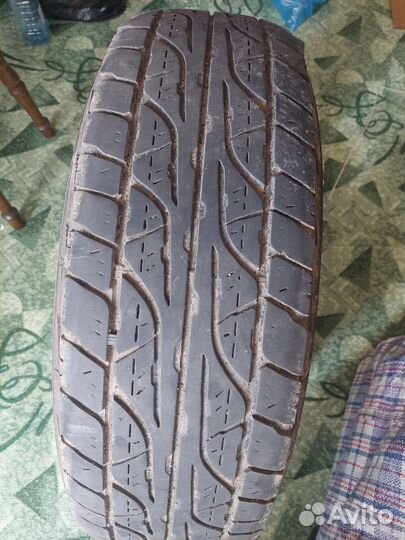 Dunlop Grandtrek AT3 215/70 R16