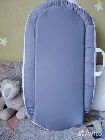 Подушка-позиционер Dr. Hygge для сна младенца