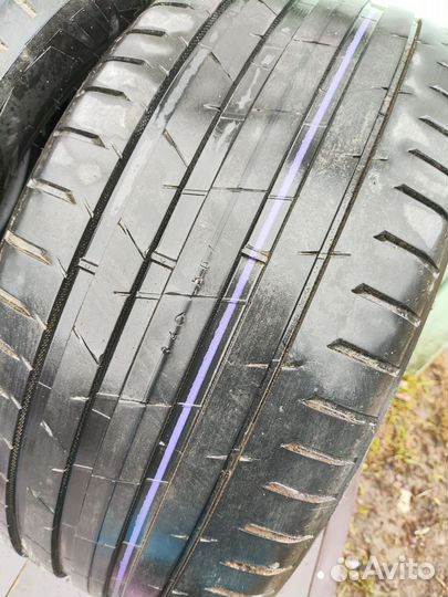 Nokian Tyres Hakka Black 2 SUV 265/50 R36 110Y