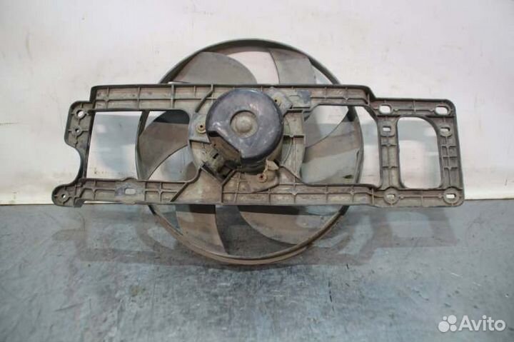 Диффузор вентилятора радиатора Renault Logan 1