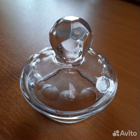 Кухонные принадлежности, предметы посуды