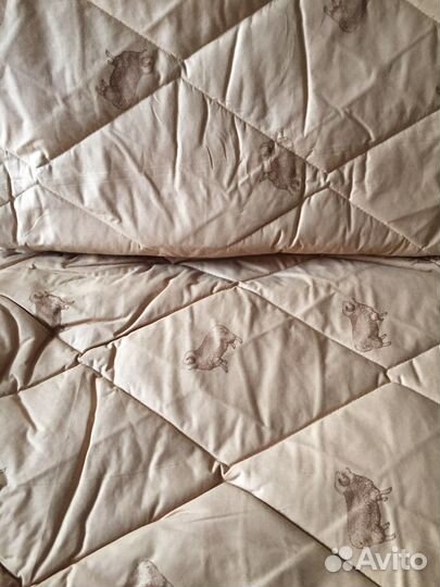 Продам одеяло стеганое, овечья шерсть