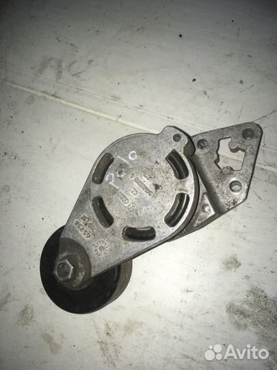 Ролик натяжной 1.4tdi Skoda, VW Polo 045903315A