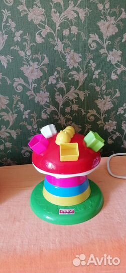 Детская развивашка пирамидка