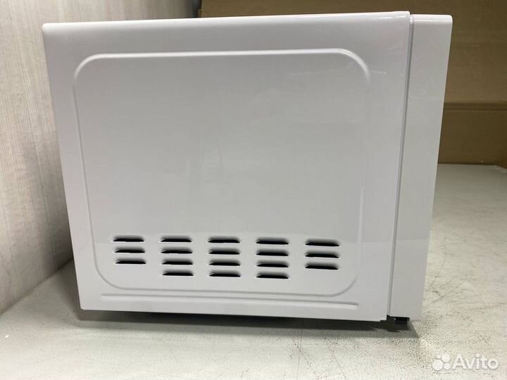 Микроволновая печь соло RED solution RM-2002D