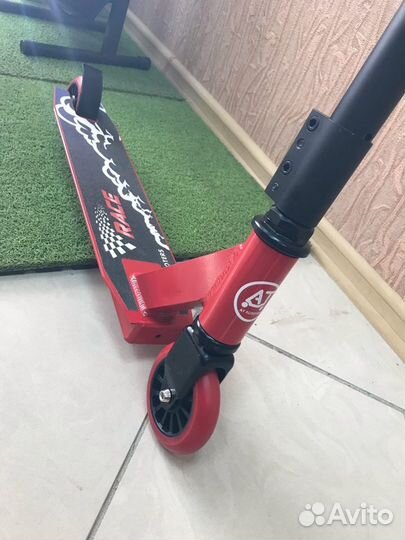 Самокат для трюков