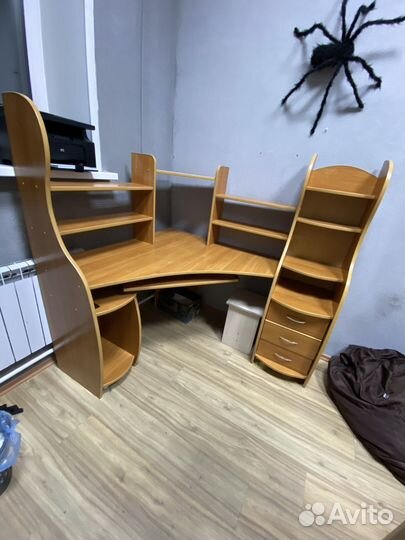 Компьютерный столик бу