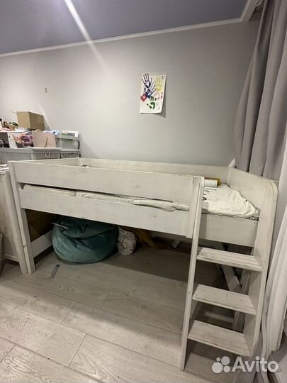 Кровать чердак