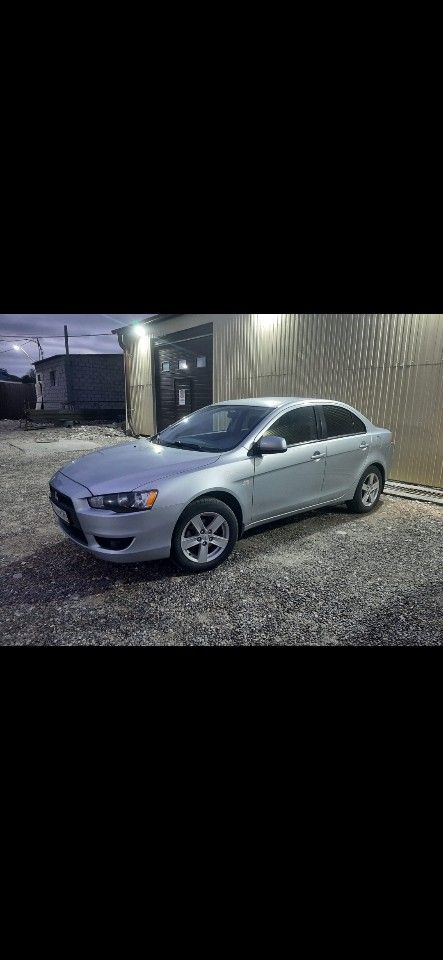 Mitsubishi Lancer: фото владельца
