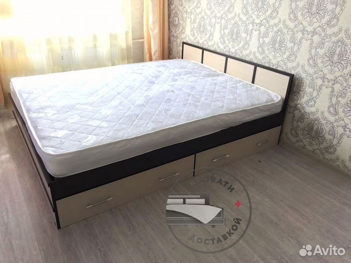 Кровать двухспальная
