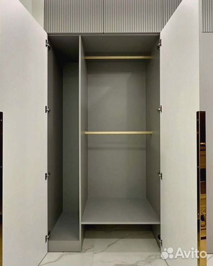 Шкаф в прихожую