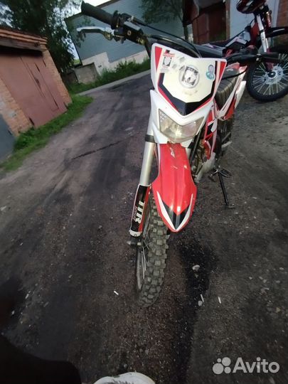 Продаю питбайк