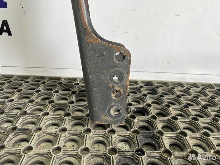 Кронштейн пневмоподушки Volvo FH, Volvo FM