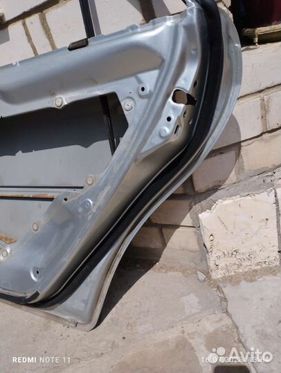 Двери на mazda 6 gg задняя правая