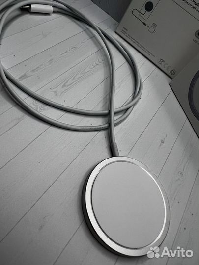 Зарядное устройство Apple MagSafe Charger