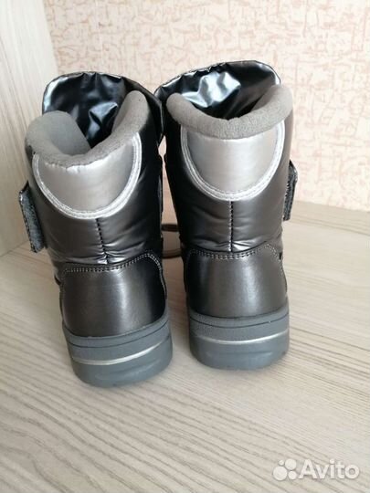 Зимние ботинки для девочки, р 27