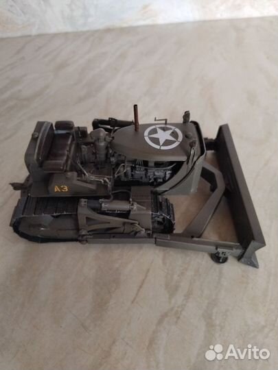 Модель бульдозера