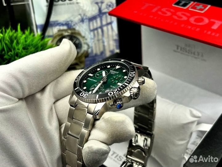 Очень красивые мужские часы Tissot Seastar 1853