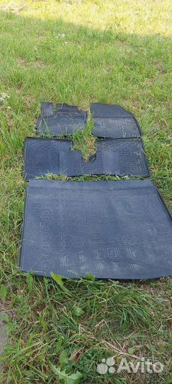 Резиновый автоковрики Renault kaptur