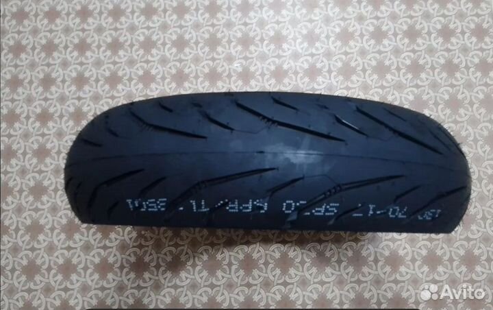 Покрышка дорожная 130/70/17