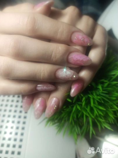 Маникюр / Педикюр