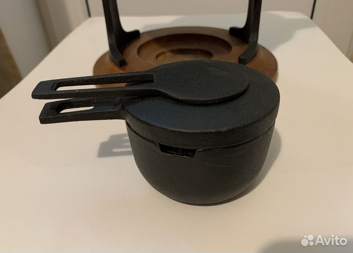 Фондюшница чугунная