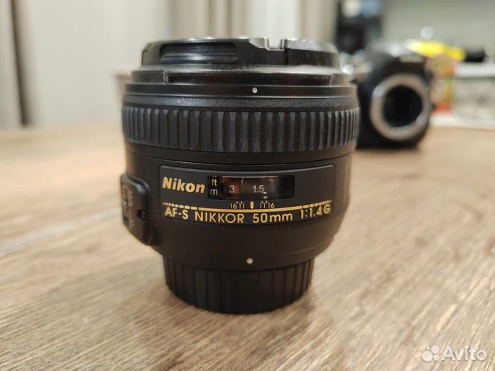 Объектив Nikkor