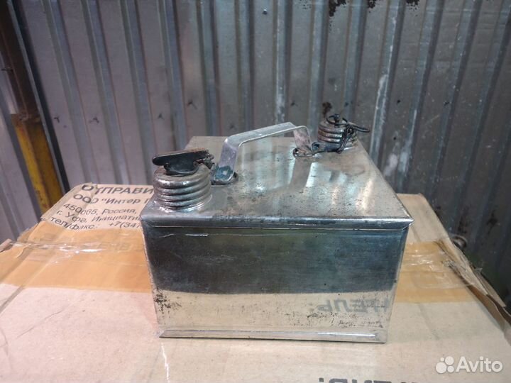 Канистра - маслёнка двухгорловая СССР