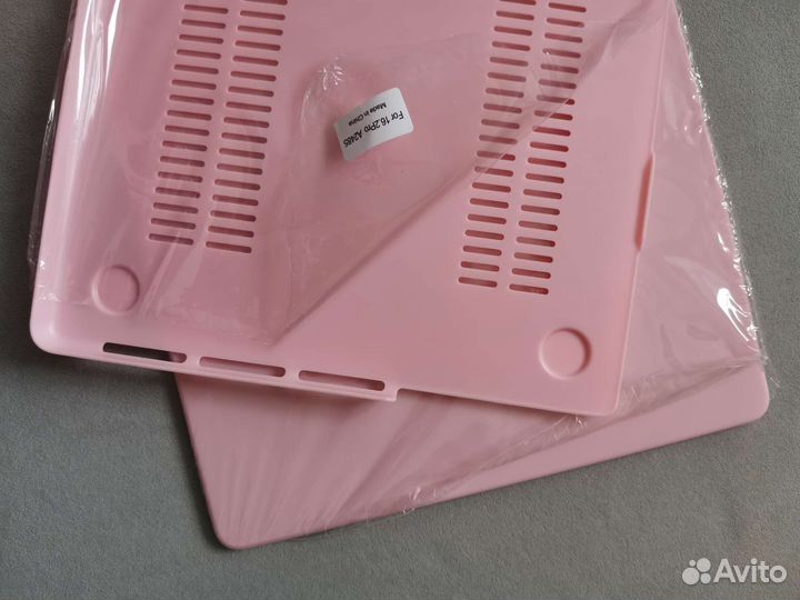 Кейс для macbook pro 16 A2485, A2780 розовый