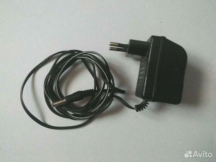 Блок питания 9V