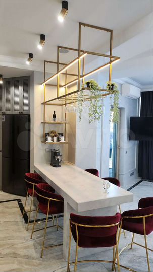 2-к. квартира, 65 м², 13/19 эт.