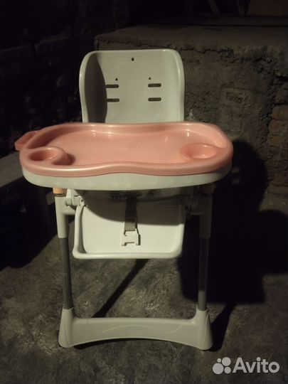 Стульчик для кормления