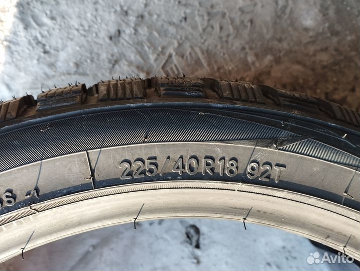 Toyo Observe G3-Ice 225/40 R18