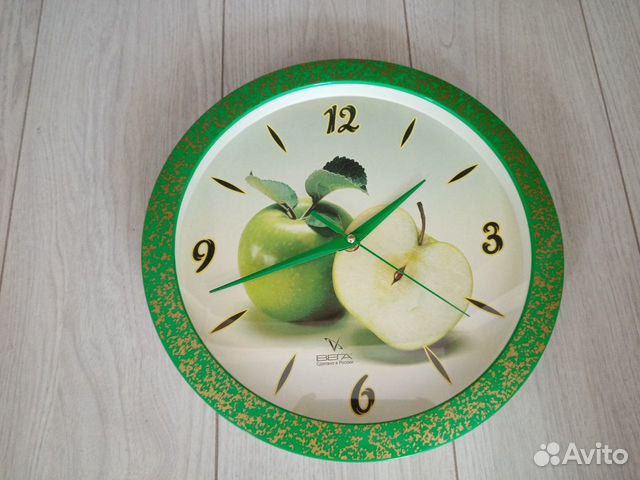 Часы настенные