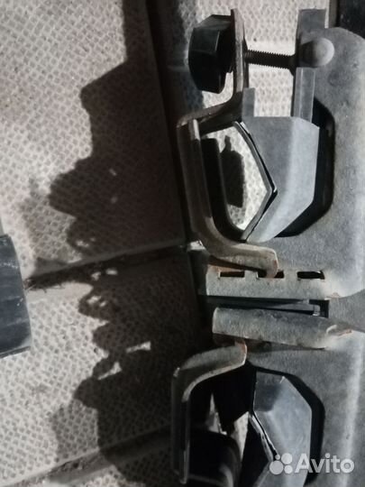 Релинги на крышу универсальные