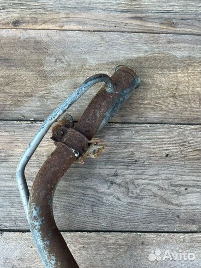 Заливная горловина топливного бака Honda Civic 4D