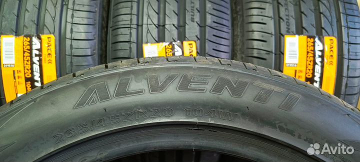 Pace Alventi 265/45 R20
