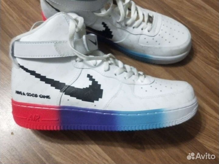 Кроссовки Nike размер 43