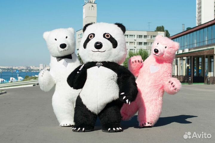 Поздравление от мишек,чебурашки